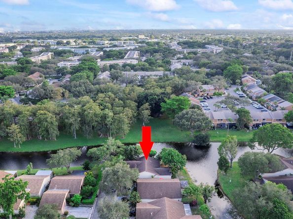 4289 Acacia Cir, Coconut Creek FL 33066