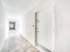 850 NE Spanish River Boulevard 33, Boca Raton FL 33431