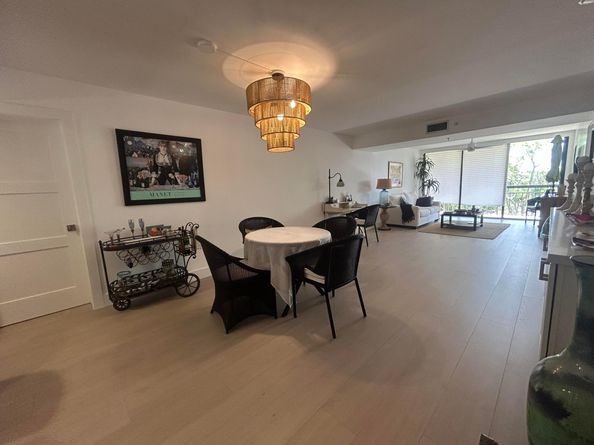 1901 Marina Isle Way 302, Jupiter FL 33477