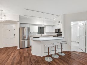 2105 Lavers Circle 306, Delray Beach FL 33444