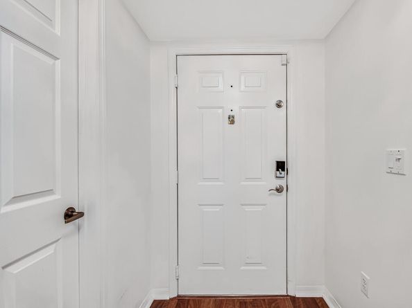 2105 Lavers Circle 306, Delray Beach FL 33444