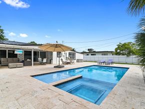 124 Davis Road, Palm Springs FL 33461