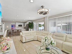124 Davis Road, Palm Springs FL 33461