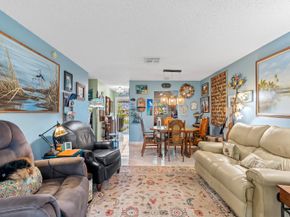 2017 SW Golf Lane 113, Boynton Beach FL 33426