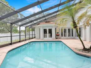 1001 SW 93rd Avenue, Plantation FL 33324