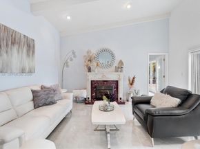 1001 SW 93rd Avenue, Plantation FL 33324