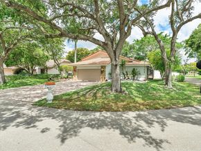 1001 SW 93rd Avenue, Plantation FL 33324