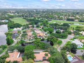 1001 SW 93rd Avenue, Plantation FL 33324