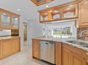 2731 NE 14th St Causeway 115, Pompano Beach FL 33062