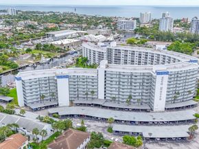 2731 NE 14th St Causeway 115, Pompano Beach FL 33062