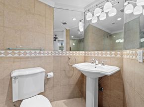 2731 NE 14th St Causeway 115, Pompano Beach FL 33062