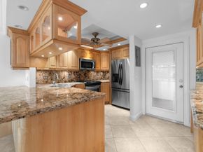 2731 NE 14th St Causeway 115, Pompano Beach FL 33062