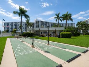 2731 NE 14th St Causeway 115, Pompano Beach FL 33062