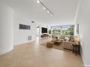 2731 NE 14th St Causeway 115, Pompano Beach FL 33062