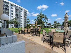 2731 NE 14th St Causeway 115, Pompano Beach FL 33062