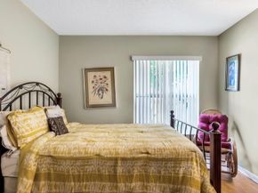 9720 SW 12th Street, Pembroke Pines FL 33025