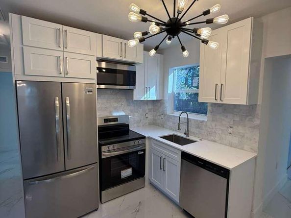 3370 NW 9th Street, Lauderhill FL 33311