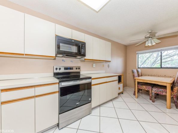 15324 Lakes Of Delray Boulevard 210, Delray Beach FL 33484