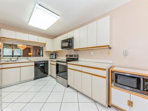 15324 Lakes Of Delray Boulevard 210, Delray Beach FL 33484