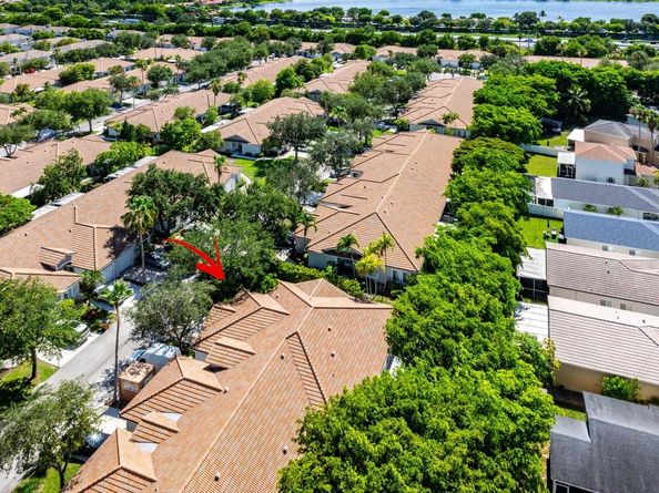 4675 SW 12th Pl 4675, Deerfield Beach FL 33442