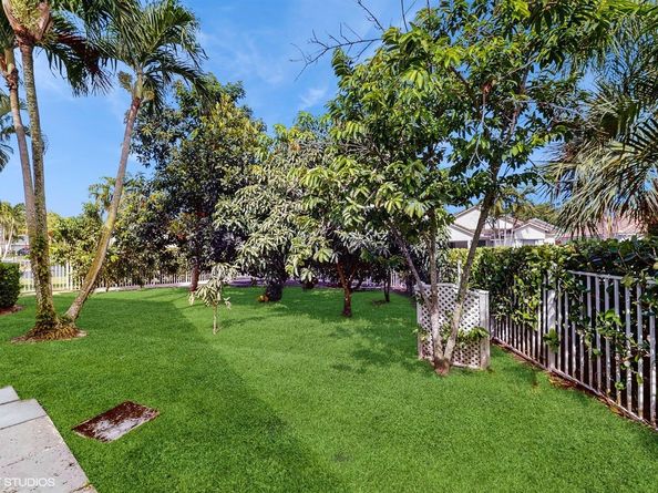 2690 Linkside Drive S, Wellington FL 33414