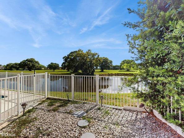 2690 Linkside Drive S, Wellington FL 33414