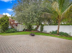 18643 SW 15th St, Pembroke Pines FL 33029