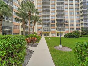 10777 W Sample Rd 805, Coral Springs FL 33065