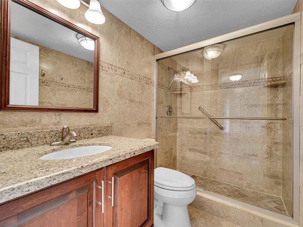 10777 W Sample Rd 805, Coral Springs FL 33065
