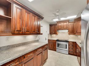 10777 W Sample Rd 805, Coral Springs FL 33065