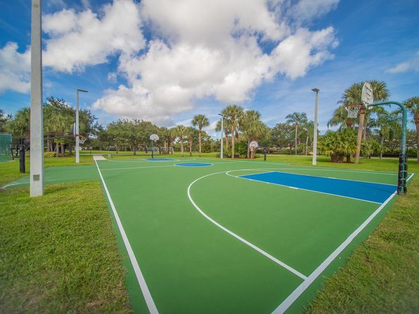 474 Otter Lane S, Jupiter FL 33458