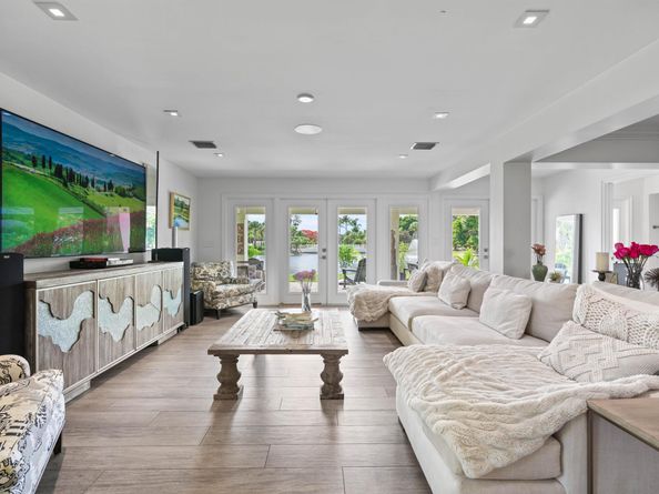 6204 Celadon Circle, Palm Beach Gardens FL 33418