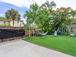 1359 Washington Street, Hollywood FL 33019