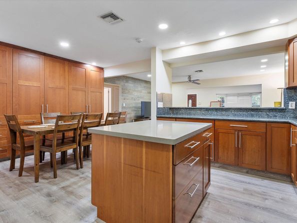 1359 Washington Street, Hollywood FL 33019