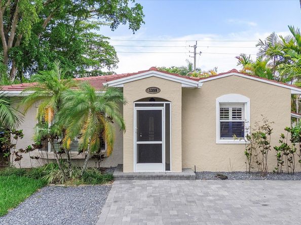 1359 Washington Street, Hollywood FL 33019