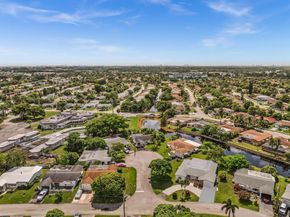 4220 NW 49th Ave, Lauderdale Lakes FL 33319