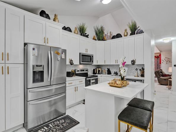 7780 NW 79th Ave F6, Tamarac FL 33321