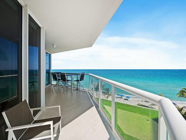 6051 N Ocean Dr 601, Hollywood FL 33019