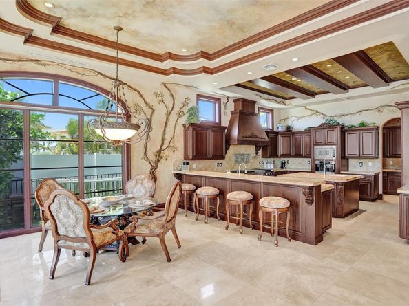 2582 SE 9th St, Pompano Beach FL 33062