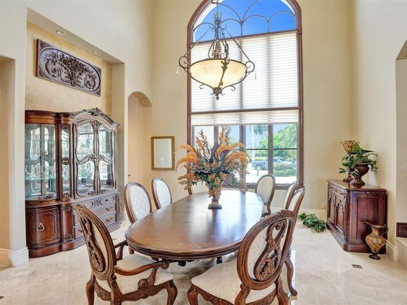 2582 SE 9th St, Pompano Beach FL 33062