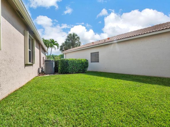6539 Southport Drive, Boynton Beach FL 33472
