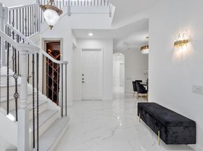 1382 Harbor View W, Hollywood FL 33019