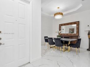 1382 Harbor View W, Hollywood FL 33019