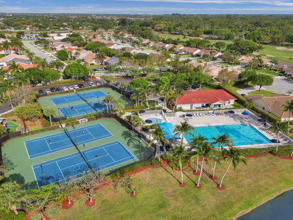 6396 Shadow Creek Village Circle, Lake Worth FL 33463