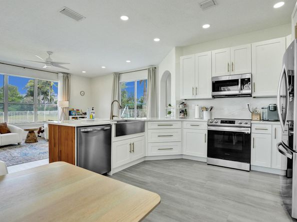6396 Shadow Creek Village Circle, Lake Worth FL 33463