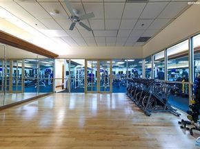 9816 NW 51 Te, Doral FL 33178