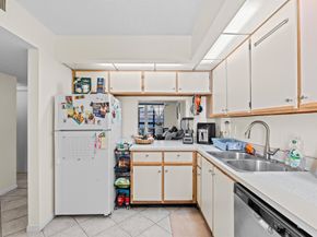 896 N Federal Highway 121, Lantana FL 33462