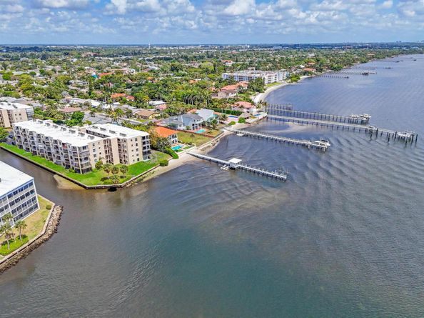 896 N Federal Highway 121, Lantana FL 33462