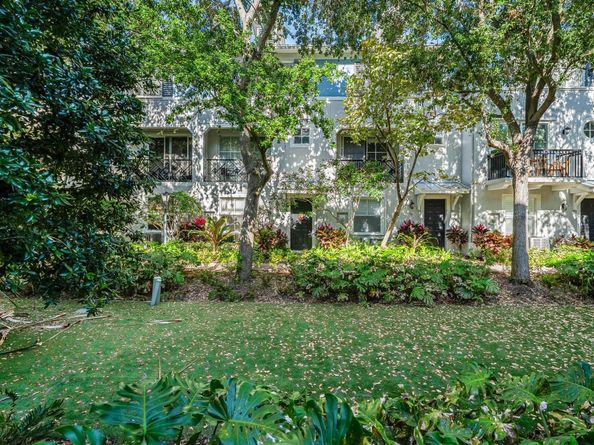 75 Atlantic Grove Way, Delray Beach FL 33444