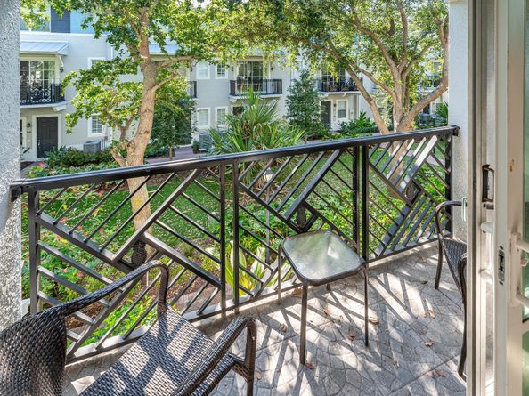 75 Atlantic Grove Way, Delray Beach FL 33444